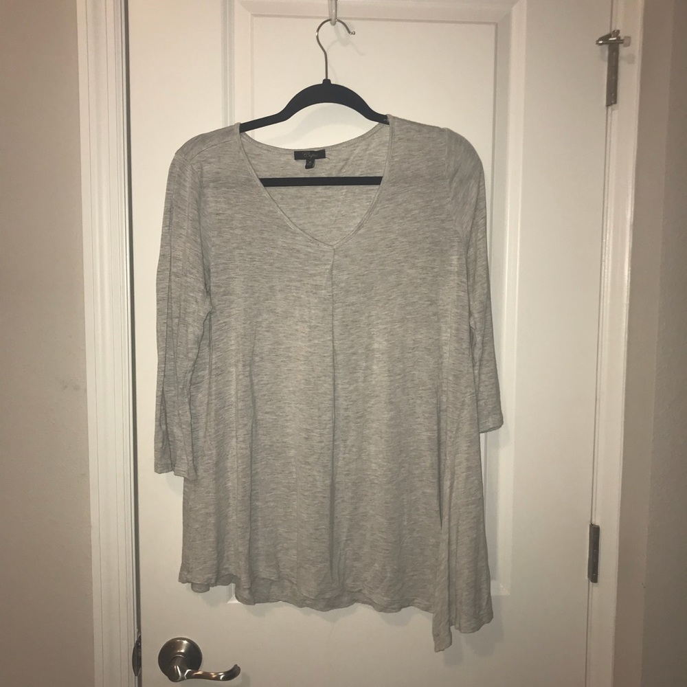 Cupio Grey three quarter sleeve tunic